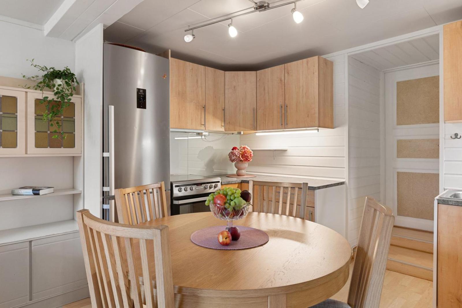 Room In Cozy Apartment 7 Min Walk From The City Center 트롬쇠 외부 사진