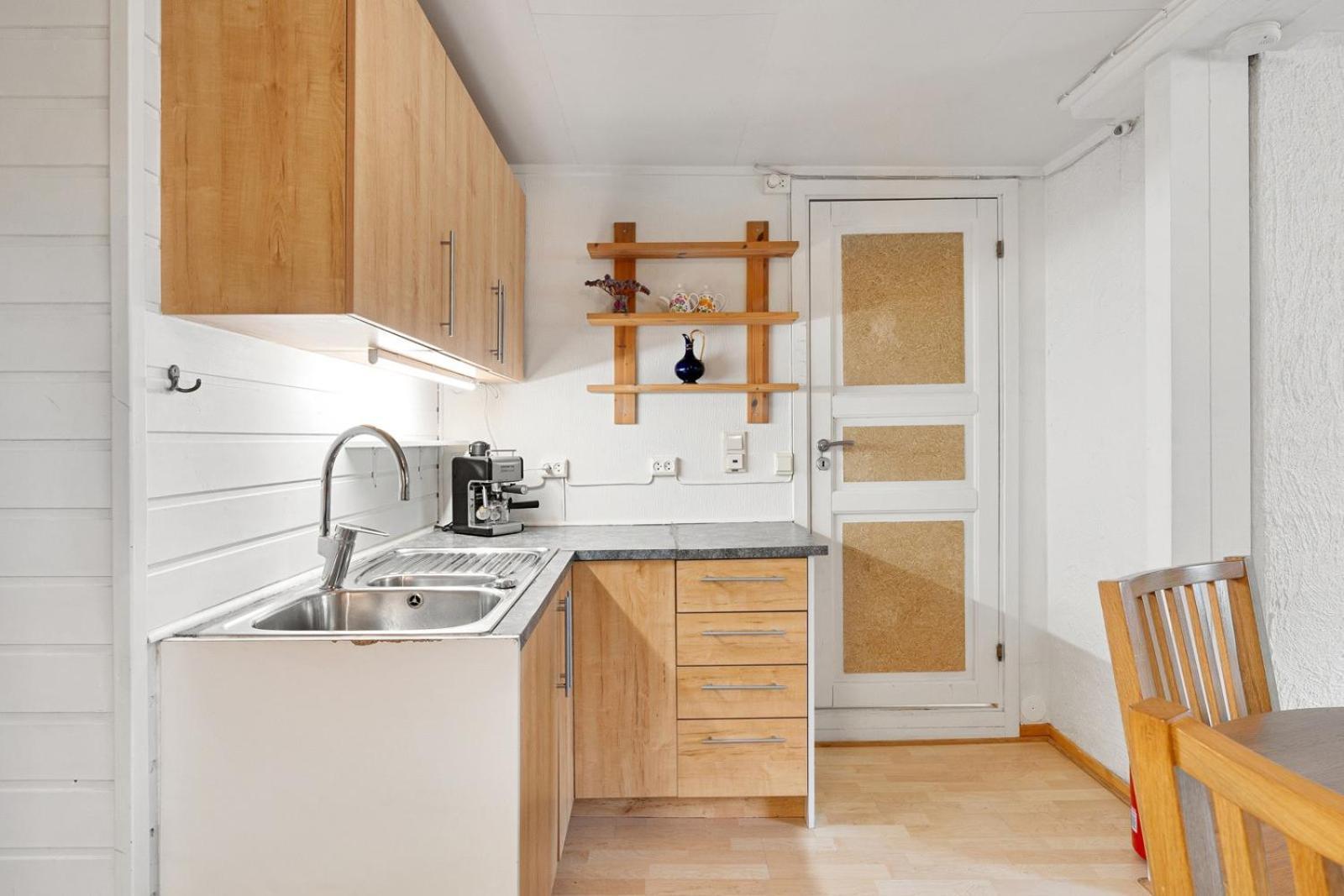 Room In Cozy Apartment 7 Min Walk From The City Center 트롬쇠 외부 사진